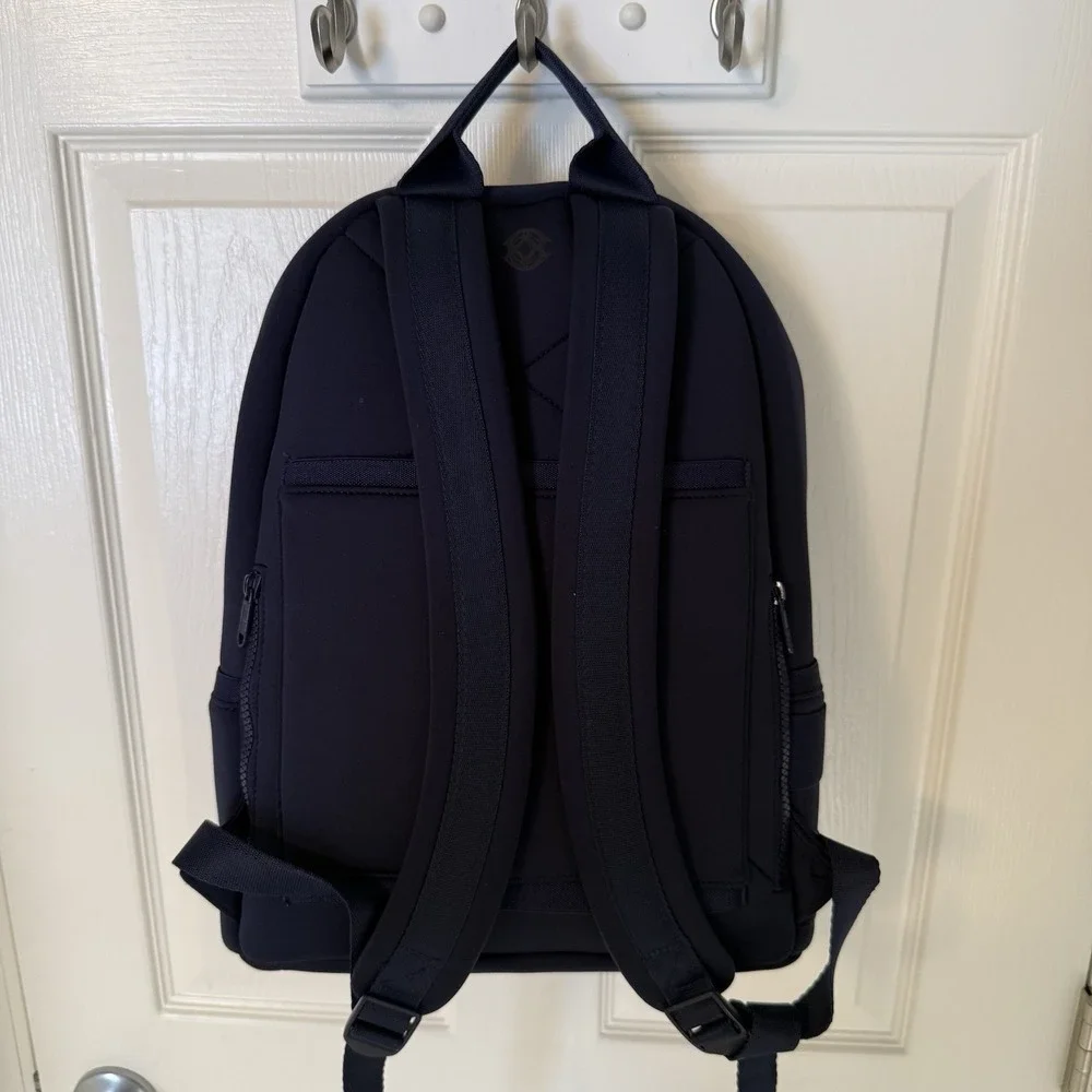DAGNE DOVER Dakota Neoprene Backpack Diaper Bag Navy Blue 2 Pouches Dust Bag EUC